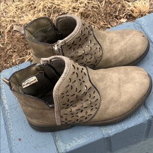 OshKosh B'gosh Kids Tan Boots